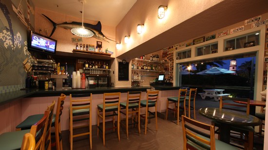 Gurgling Suitcase Libations & Spirits